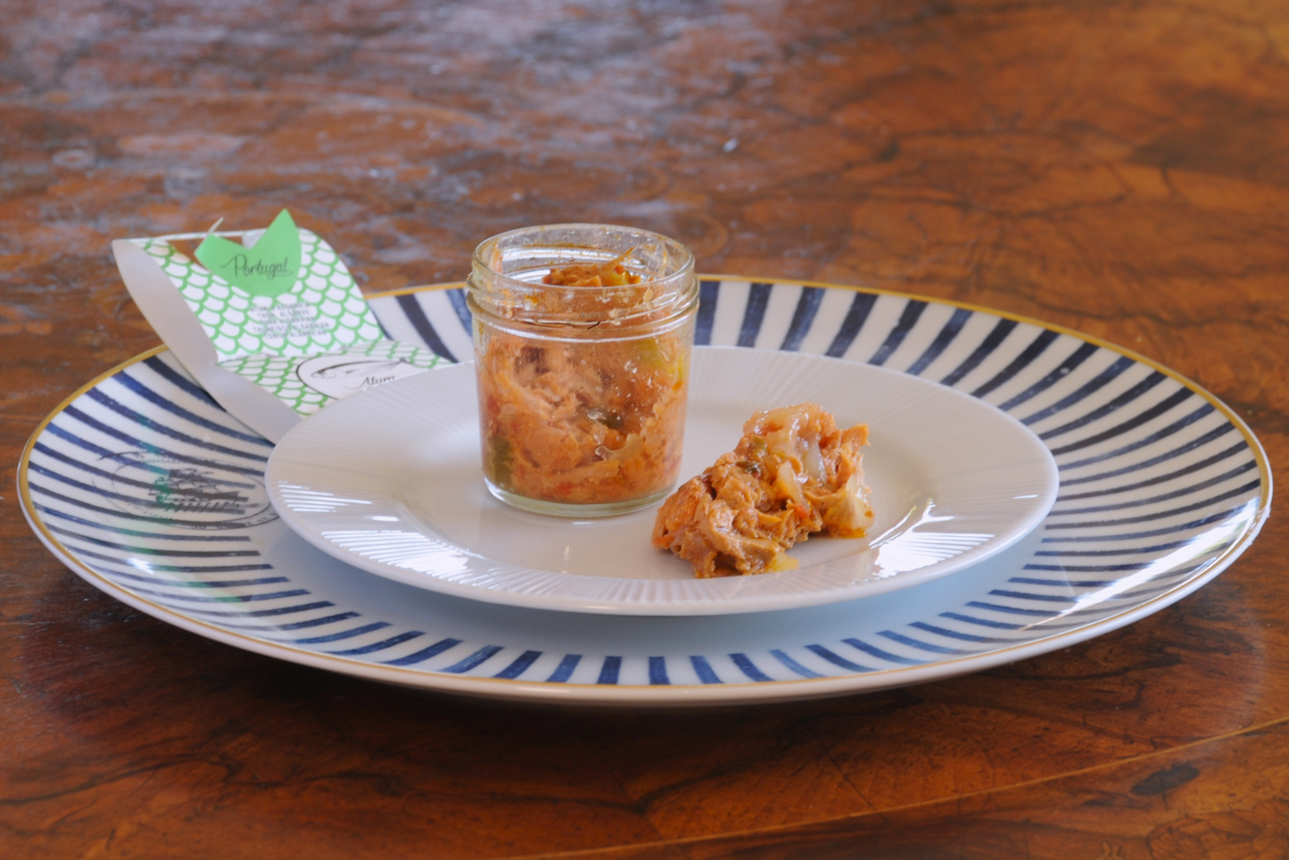 Saboreal Petiscadas tuna plated on toasted bread, an Algarve store-cupboard staple